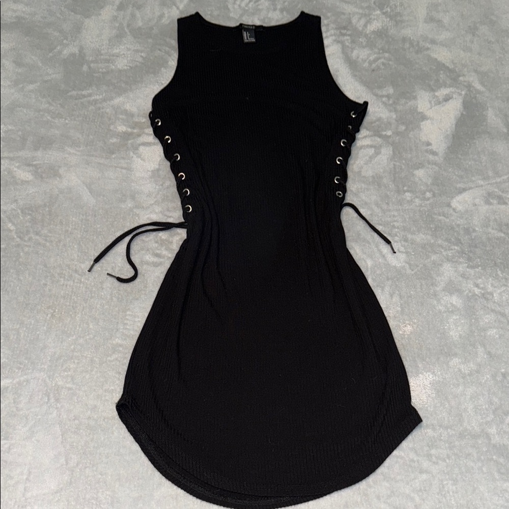 Black Sleeveless Lace-Up Dress